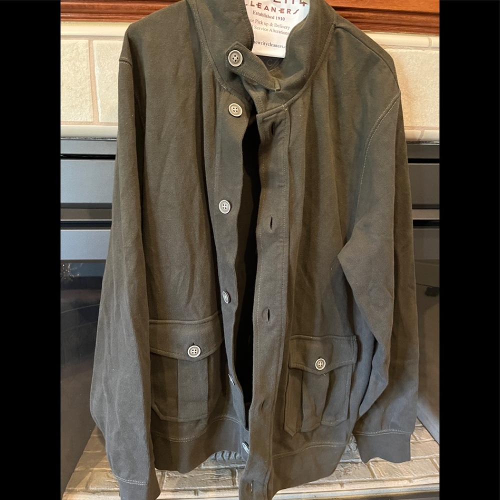 Mens knit cardigan.